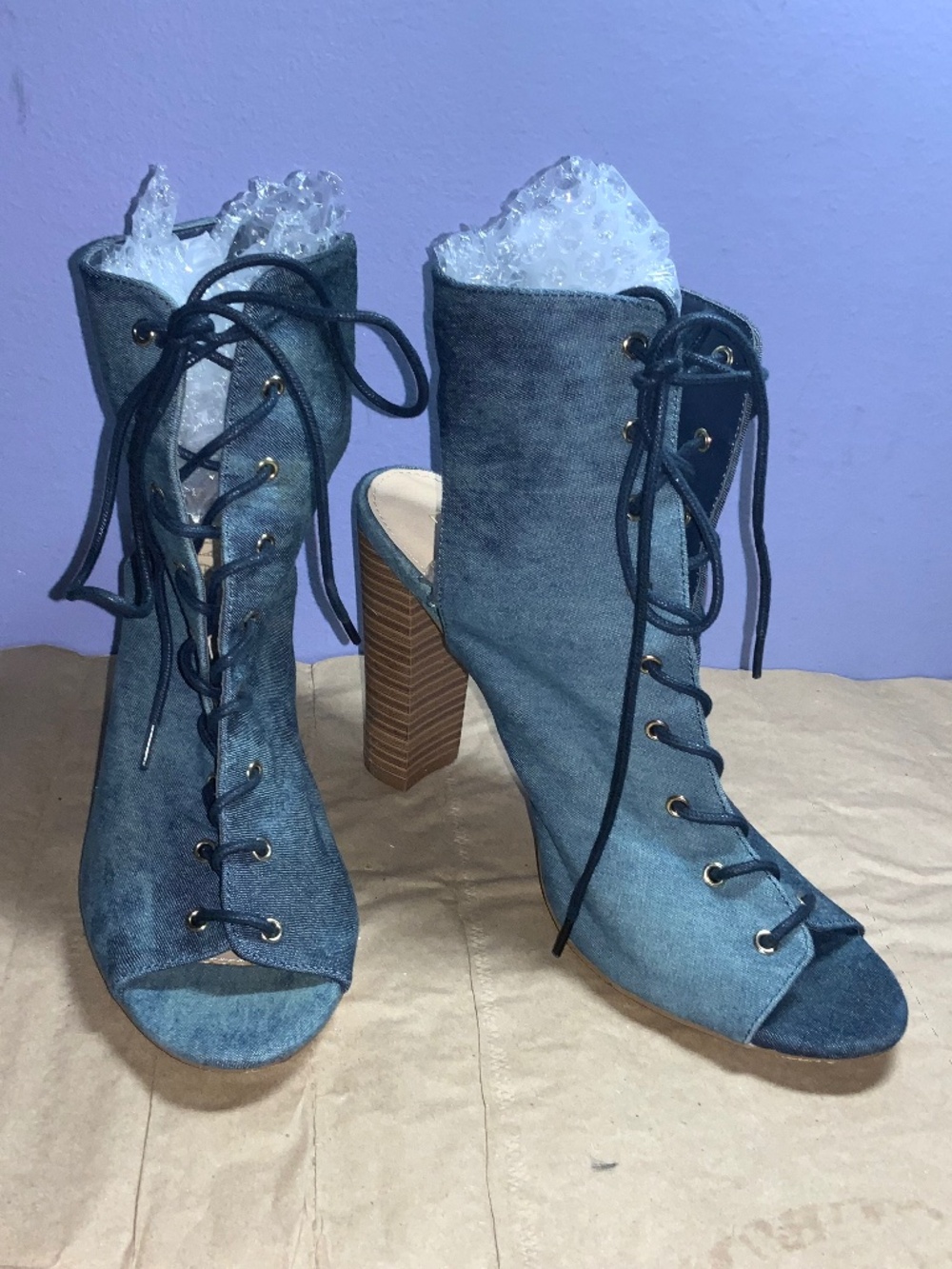 Lilliana acid wash denim peep toe lace up bootie Sz 11 stack heel